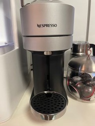 Nespresso Vertuo Next Coffee Machine 咖啡機