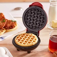 Máy nướng bánh DASH màu đỏ khuôn waffle