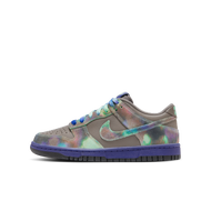 Nike Dunk Low SE 大童運動鞋