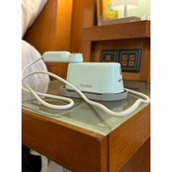 Gaabor. Travel Steam Iron. Green