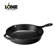 Lodge Cast Iron Skillet 15"