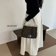 🏷️ Fendi法棍包