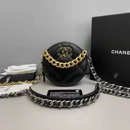 全套配件吊牌！Chanel 香奈兒 19bag 圓餅包 黑金 保卡款