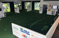 Indoor Golf Simulator with 3D Putting Green Usage by DB Golf Center