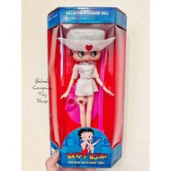 美國🇺🇸2005年 12吋 Betty boop doll 美女貝蒂 貝蒂 古董娃娃 古董玩具 收藏 娃娃 護士 護士裝