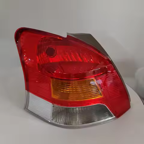 Car Tail Light Turn Signal For Toyota Vitz Yaris SCP90 KSP90 2006