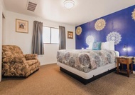 Home Style Apartments - 1 & 3 BR Suites with Full Kitchen