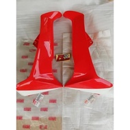 MERAH Cover legshield leksil legshild front wing outer original ori yamaha F1zr f1z r red white marl
