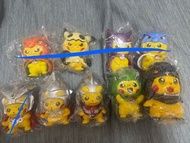 泰國 比卡超扭蛋 pokemon 謎擬Q 班吉拉 噴火龍 水箭龜 耿鬼 超人 哥斯拉 charizard  blastoise  gengar  mimikyu  pikachu  tyranitar