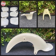Full set of rustic plastic for CUB.78....Full set of rustic plastic for CUB 78