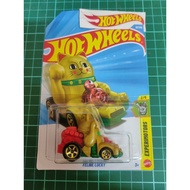 Hot Wheels Feline Lucky