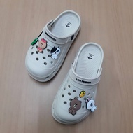 ADDA รองเท้าปิดหัวผู้หญิงรุ่น5TD24 Line FRIENDS รองเท้าเพื่อสุขภาพเท้าที่ดีไซส์4(37-38)-6(40-41))