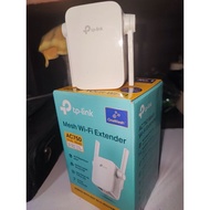 TP-LINK WIFI EXTENDER AC750 (EXTENDING WIFI INTO THE DEADZONE)