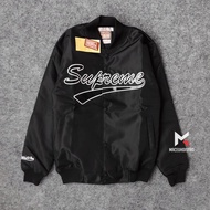 JAKET VARSITY SUPREME TAG&LABEL MITCHELLS NESS