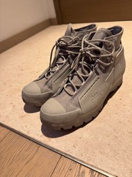 Converse A-COLD-WALL* 聯名款高筒帆布鞋