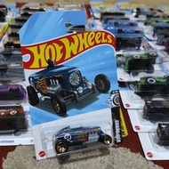 Hotwheels Hot Wheels Max Steel biru A25 Rod Squad hotwheels HYW78