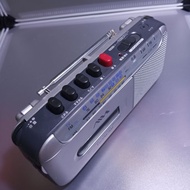 aiwa  radio cassette player(RM-P306)