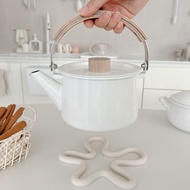 [Salimroom]Pot Mat Heat Resistant Holder Flower Ivory Coster Non-Slip Pot Holder Silicone Kitchen