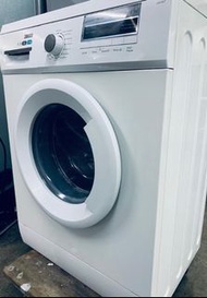 ZANUSSI 金章牌** 大眼雞 ** 洗衣機 // 前置式 // 可用信用卡 1000轉 7kg