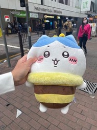 （換其他chiikawa角色大公仔/換1隻任何正版labubu ) 日本景品 小八chiikawa蜜蜂公仔