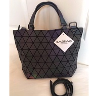 038 BAOBAO Crossbody Bag Pyramid Pattern