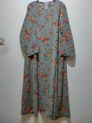 preloved gamis abu bunga