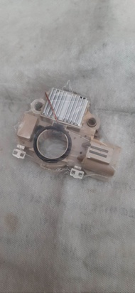 IC regulator alternator IC altenator aisi aisy dinamo ampere ford escape 2300cc / mazda 6 non skyact