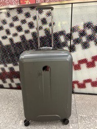 二手系列：Delsey 27 吋行李箱；second hand Delsey 27 inch luggage 70 x 46 x 29cm
