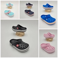 พร้อมส่ง !! รองเท้าเด็ก kid’s Crocs Crocband Clogs Unisex..