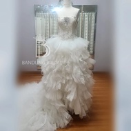 Gaun Pengantin Second / Preloved Wedding Gown dengan rok model angsa