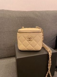 Chanel mini vanity case 方盒子