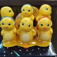 Gula-gula Lollipop Susu Naga Yashang Wanming Gula-gula Stick Kanak-kanak Comel Viral Rasa Strawberry