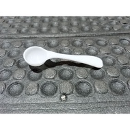 1.5 gram Measuring Spoon or 3 Measuring Spoon ML