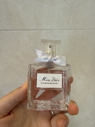 Miss Dior Blooming Bouquet 香水
