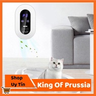 Ozone deodorizing machine cleans the house