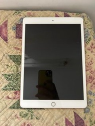 九成新！iPad 第7代 32GB🌟$1800