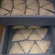 Currypuff Frozen / Donuts