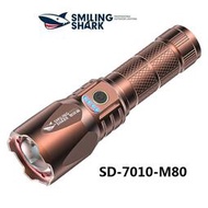SD7010 新型手電筒M80 10000LM強光爆亮千米遠射白激光手電US可充電變焦防水移動電源戶外燈