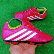 kasut bolasepak adidas saiz 8uk