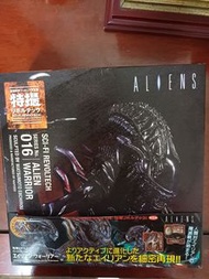 Ksiuodo SCI-FI Revoltech 海洋堂 山口式 016 特撮異形戰士 Alien Warrior Figure