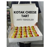 SET KOTAK CHEESE TART ANTI TERGOLEK - kotak + tray, warna putih, cheese tart tak tergolek, mudah di 