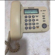 Điện thoại bàn Panasonic KX-TS560 màn hình hiện số.Không có loa ngoài