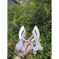 Postep Footstep Bostep Front Right Footrest Mount Kiri HONDA New CBR150R CBR 150 R Facelift