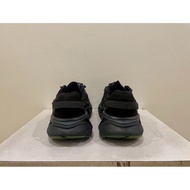 Yoka Elevon 2 Running Shoes, Black, Size 43.33 (EU) |     9.5 Dollars. |     27.5 cm.