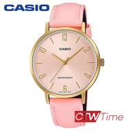 CASIO Standard นาฬิกาข้อมือผู้หญิง สายหนัง รุ่น LTP-VT01GL-4BUDF (หน้าปัดชมพู / ตัวเลข)