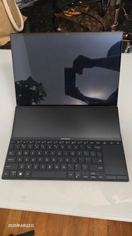 ASUS Zenbook Pro 14 Duo OLED UX8402 ZE