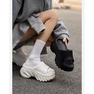 Women's Padded Sole Slippers - 9cm Height Increasing Cross Strap Bread Slippers Made of Lightweight 