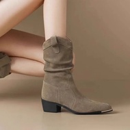 Nâu Giả Da Lộn Chelsea Mắt Cá Chân Giày Cho Nữ Mũi Nhọn Giữa Bắp Chân Gấp Gót Dày Thu Đông Giày Boot