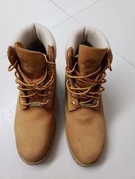 Timberland 黃Boot (限量版) 白色鞋邊位，男裝