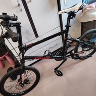 Trinx20寸Z5平把公路車前3后8一首碟刹公路車刚換前后鮑魚刹制